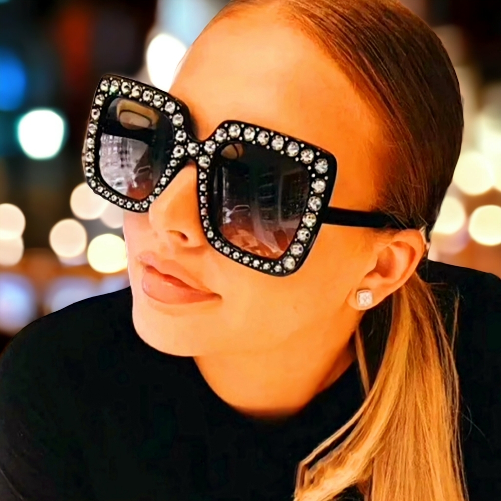 Womens Oversized Rhinestone Vintage Sunglasses . - Picture 1 of 2